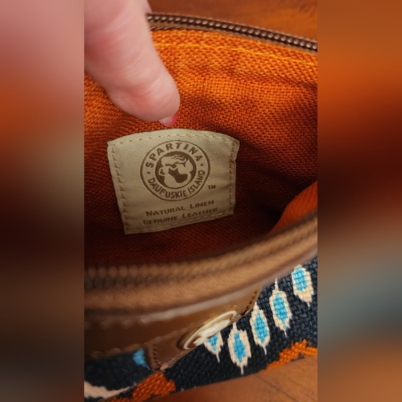 Spartina 449 Christine Wristlet - Picture 4 of 6